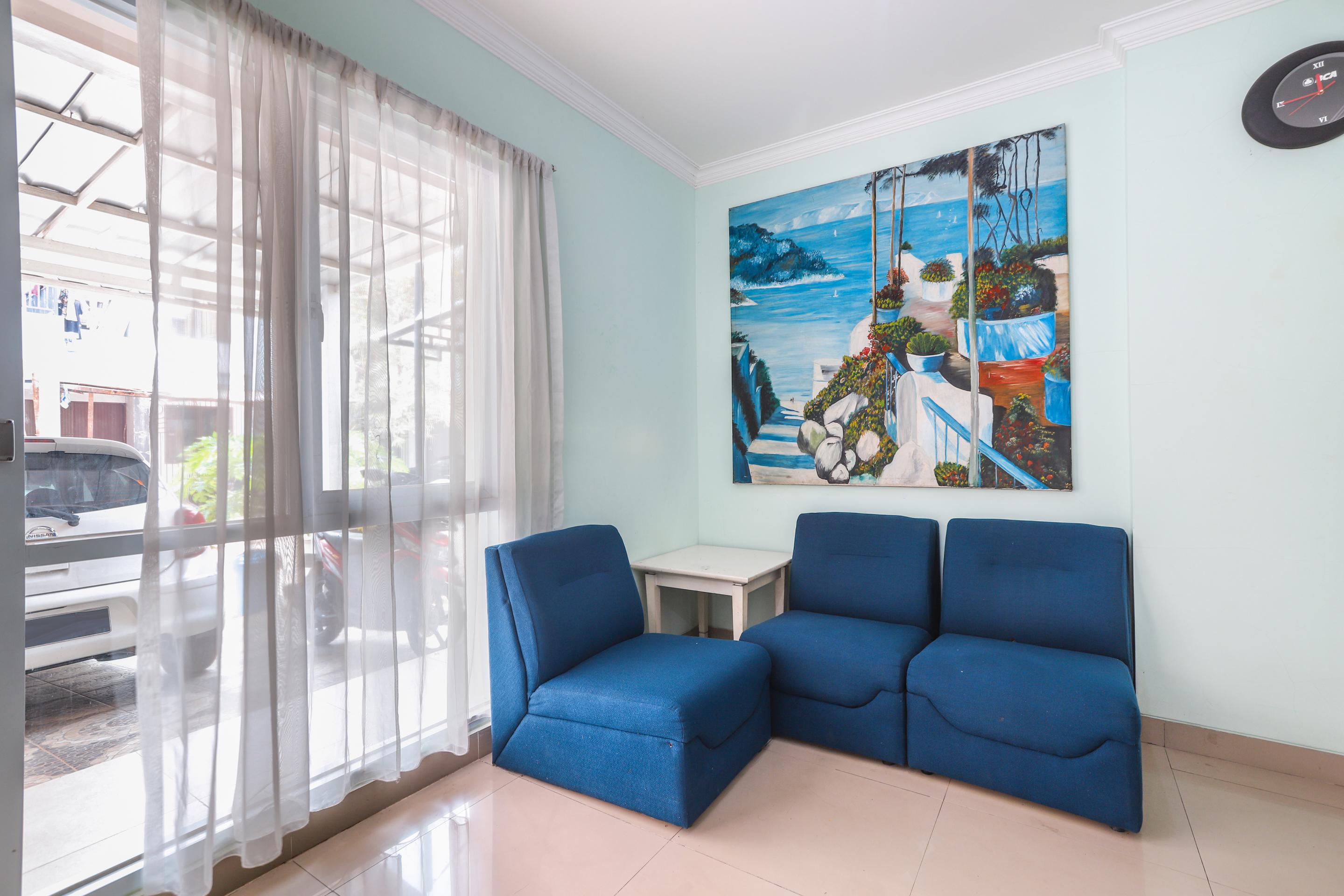 Oyo 1551 Studento Guest House Tangerang Luaran gambar